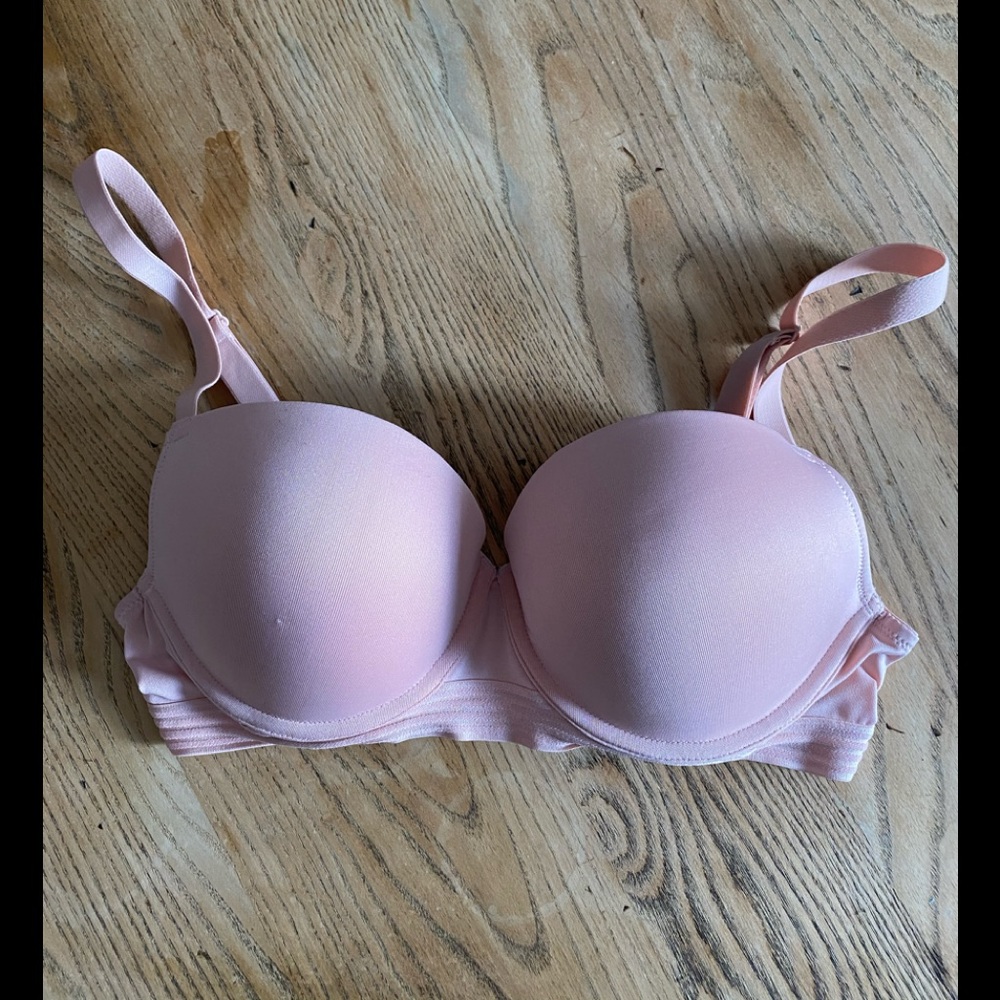 NWOT Maideform full coverage push up bra